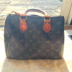 AUTHENTIC Louis Vuitton Speedy 30